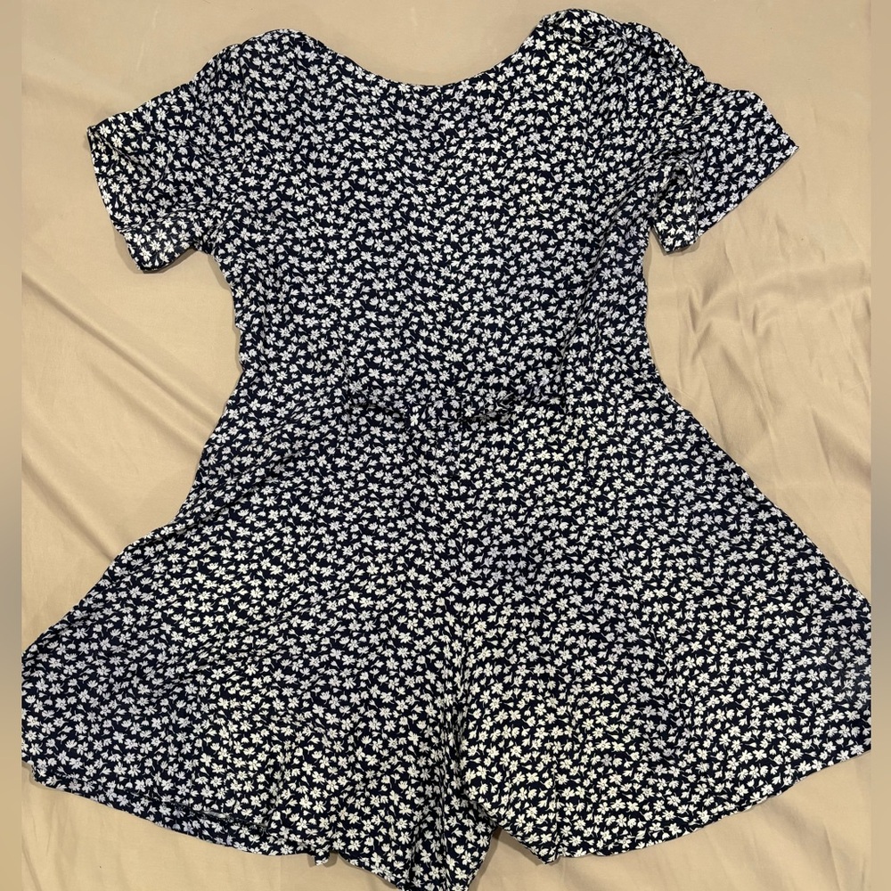 Romper - Picture 6 of 7